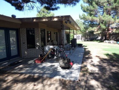 432 Linger Ln, Horizon City, TX 79928 - photo 4