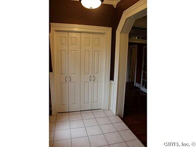 Foyer.