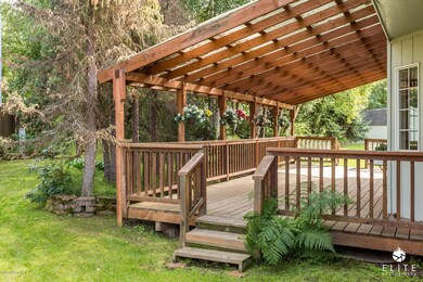 2827SnugHarborCir(3of28)