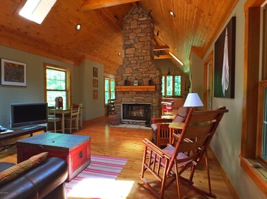 14297 Wildwood Ln, Three Oaks, MI 49128 - photo 2