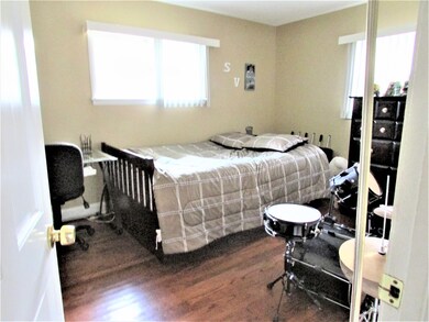 2019 Indian Rd unit 2, Waukegan, IL 60087 - photo 7