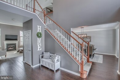 409 Townsend Dr, Perkasie, PA 18944 - photo 2