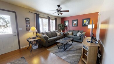 2024 9th St NW, Minot, ND 58703 - photo 3