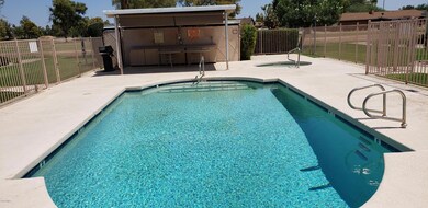 03 Pool
