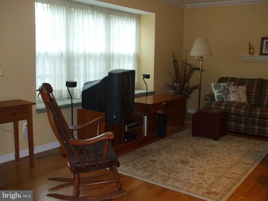 1453 Harford Square Dr, Edgewood, MD 21040 - photo 5