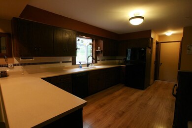 5475 Jan Dr, Fitchburg, WI 53711 - photo 6