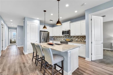 2543 Seychelles Dr unit 608, Naples, FL 34112 - photo 5