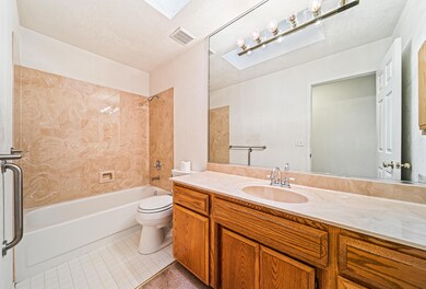 1070 Brookdale Ave, Medford, OR 97504 - photo 6