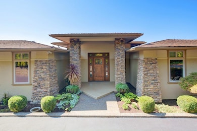 3894 Hillcrest Rd, Medford, OR 97504 - photo 7