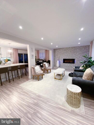 513 Fisher Ln, Warminster, PA 18974 - photo 3