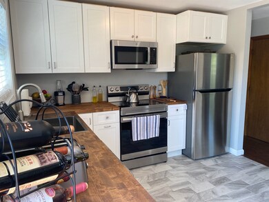 3 Claire St, Rochester, NH 03867 - photo 4