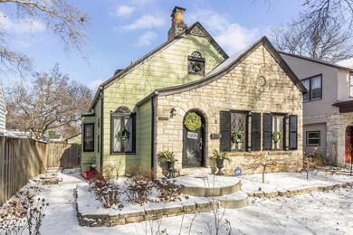 2406 Havenwood Dr N, Columbus, OH 43209 - photo 3