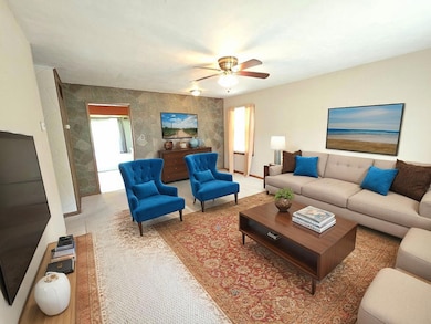 2 - Living Room - Standard - 2
