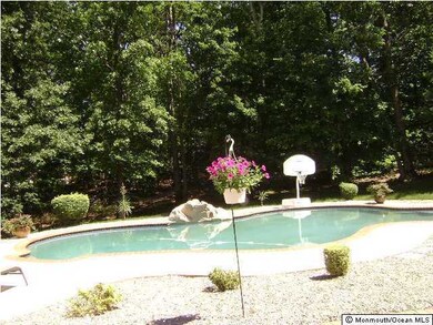 11 Chase Dr, Morganville, NJ 07751 - photo 4