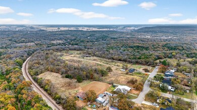 515 E Parnell St, Denison, TX 75021 - photo 4