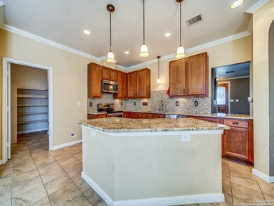 8066 Maddie Ln, San Antonio, TX 78255 - photo 4