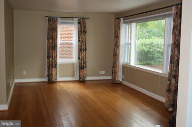 6620 Kirby Ct, Falls Church, VA 22043 - photo 5