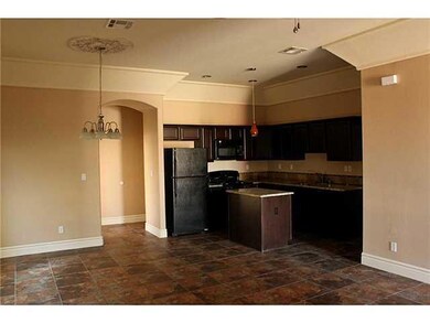 14260 Desert Sky Dr, Horizon City, TX 79928 - photo 5