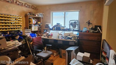 24879 Emily Dr, Trenton, MI 48183 - photo 7