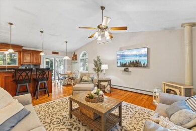 8 Avon Ave, Cumberland, RI 02864 - photo 6