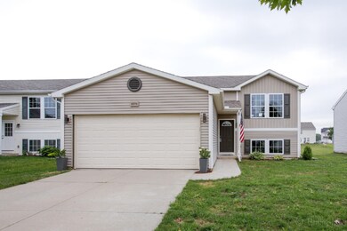 8804 aveling way-102
