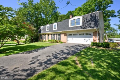 8239 The Midway, Annandale, VA 22003 - photo 2