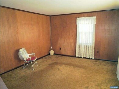 203 Trinity Ave, Wilmington, DE 19804 - photo 2