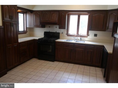 9 N Scott Ave, Glenolden, PA 19036 - photo 6