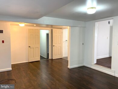 327 Jefferson St unit 2, Hagerstown, MD 21740 - photo 6