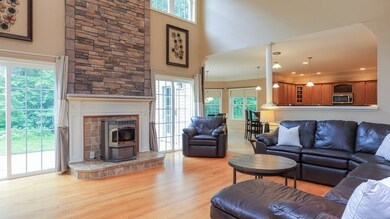 392 Pond St, Dunstable, MA 01827 - photo 5