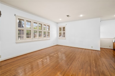 426 Williamson Place, Corpus Christi, TX 78411 - photo 4