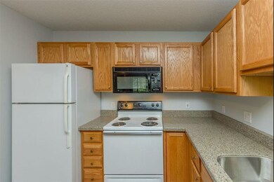 3000 Wilson Ave SW unit 3, Cedar Rapids, IA 52404 - photo 6