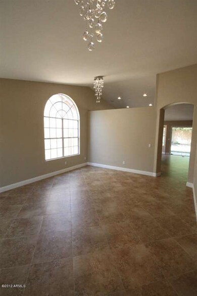 Living Room - Entry