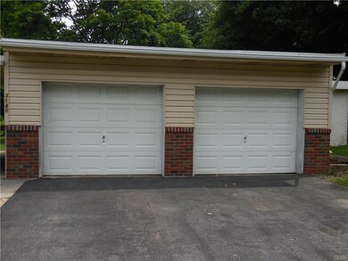 3140 E Church St, Whitehall, PA 18052 - photo 5