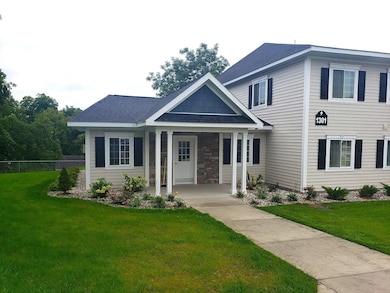 1301 Crestview Dr, Petoskey, MI 49770 - photo 5