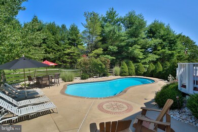 5503 Sanderling Rd, Doylestown, PA 18902 - photo 2