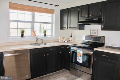 202 Barrington Ct, Palmyra, PA 17078 - photo 6