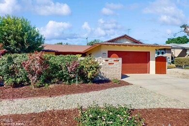 02_4725LomaVistaRd_2002_HiRes