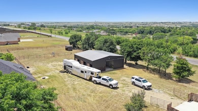 333 Meadow Crest Rd, Fort Worth, TX 76108 - photo 7