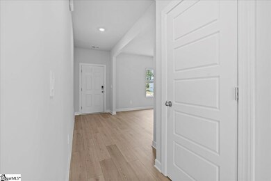 184 Lavinia Cir, Duncan, SC 29334 - photo 6