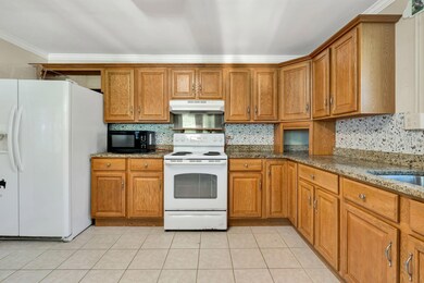 3453 Bennett Rd, Chattanooga, TN 37412 - photo 3