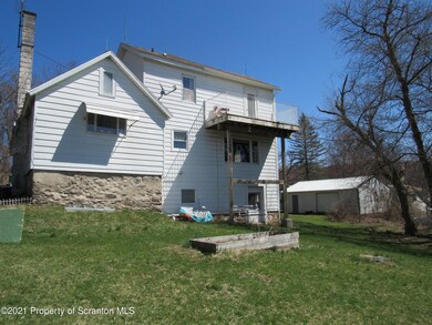 229 Valley Dr, Falls, PA 18615 - photo 3