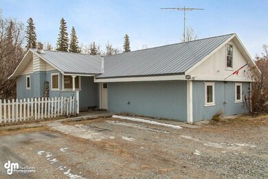 Exterior_DMD_1650-SMALL