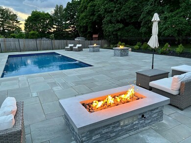 109 Harbor View Rd, Milton, MA 02186 - photo 6