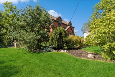 3936 Urbandale Ave, Des Moines, IA 50310 - photo 2