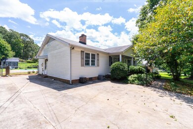 4838 Greenwood Dr, Gastonia, NC 28052 - photo 3