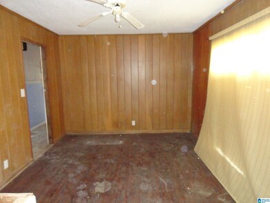 2537 6th St NE, Center Point, AL 35215 - photo 5