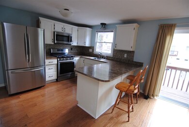 36 Albury Stone Cir unit U205, Nashua, NH 03063 - photo 3