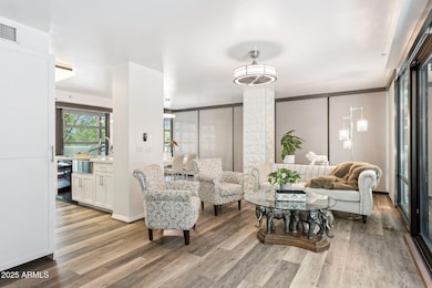 2-web-or-mls-4808-n-24th-st-unit-208