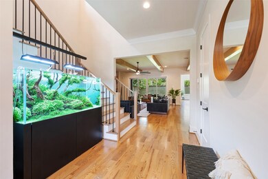 1223 Curtin St, Houston, TX 77018 - photo 4